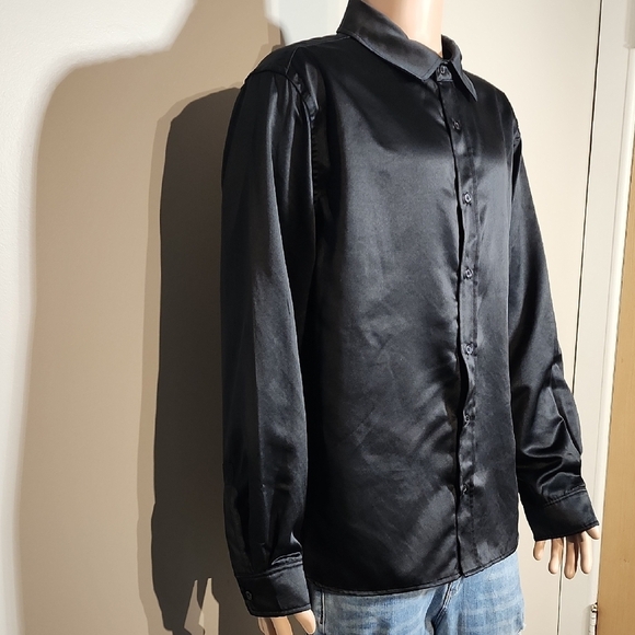 Jaywalker Black Satin Button-Up Shirt - Picture 3 of 7